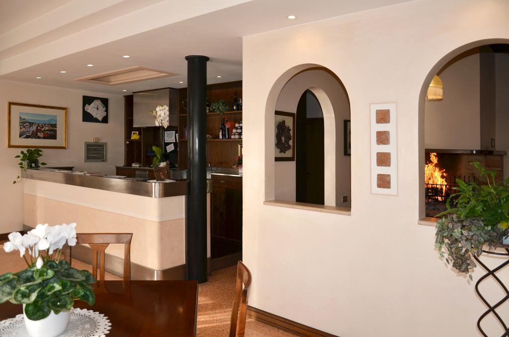 B&B La Palanca Revine Lago Bagian luar foto